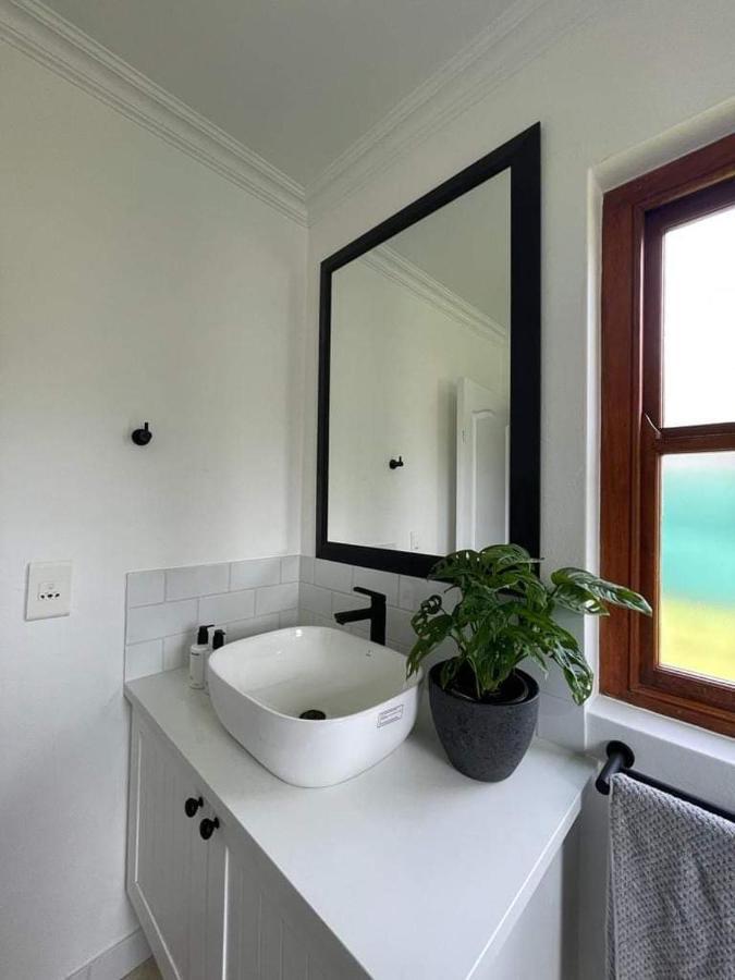 Lux Apartment Plett Plettenbergbaai Buitenkant foto